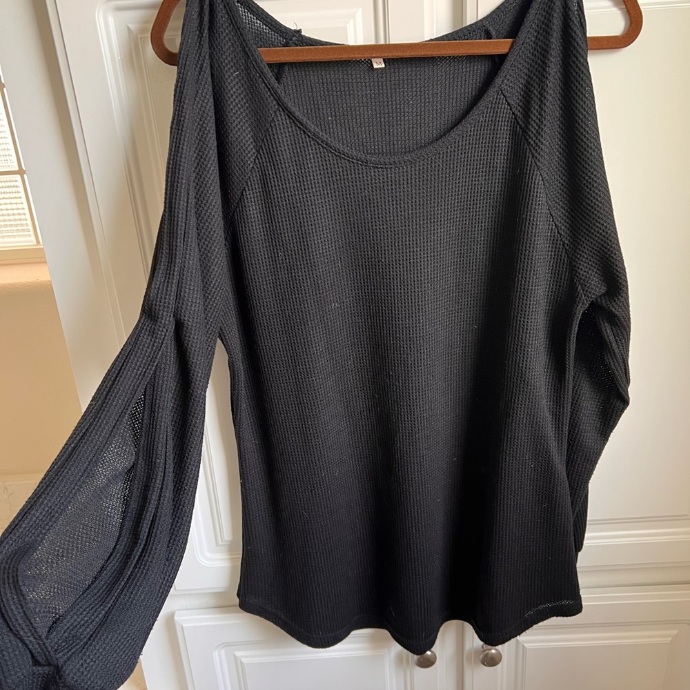 Amazon Essentials Black Long Sleeve Top
